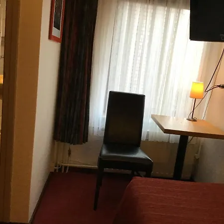 Heynen Готель Valkenburg aan de Geul
