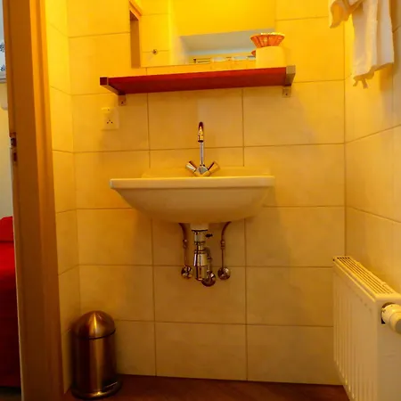 Heynen Готель