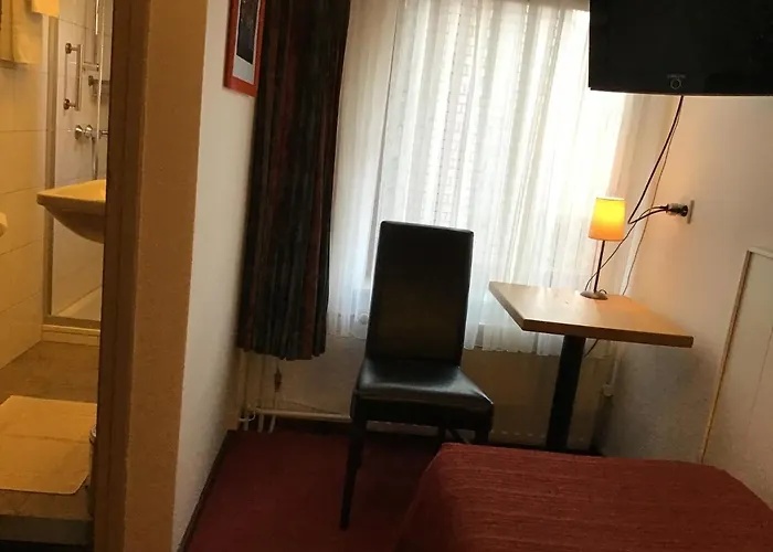 Heynen Отель Валкенбург